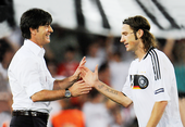  Die Uhr von Löw 