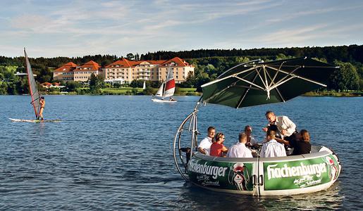  Grillen auf dem See 