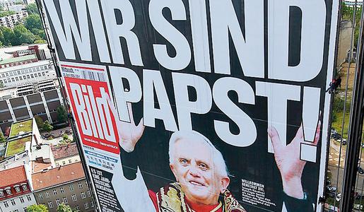  XXL-Papstplakat 