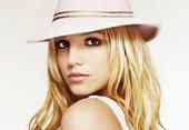  Ein Song mit Britney 