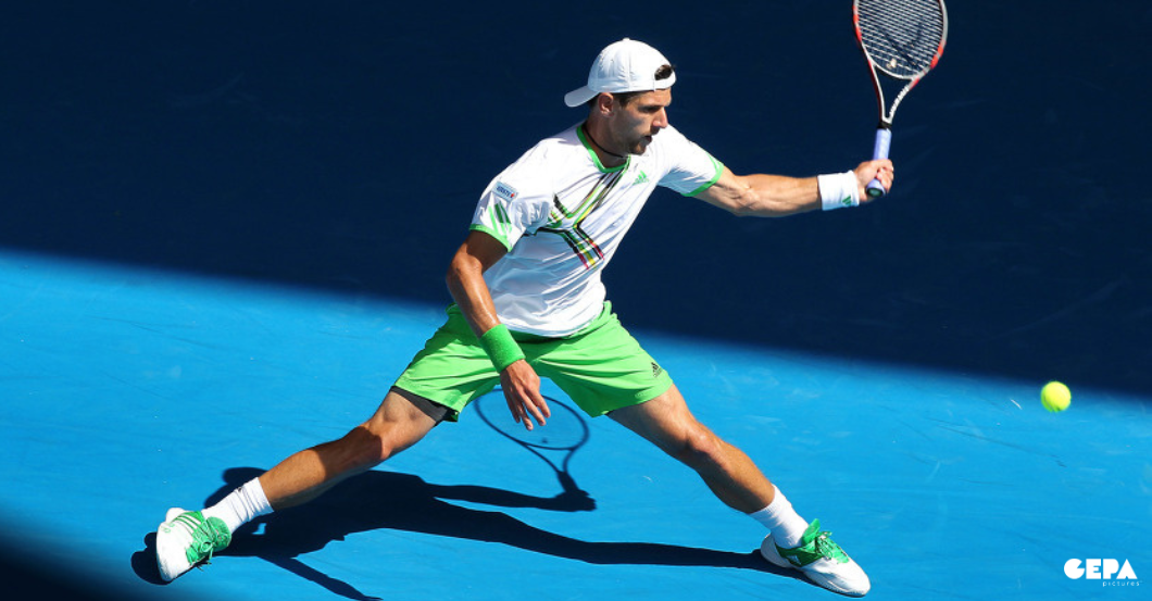 Tennislegende Jürgen Melzer spendet seinen gespielten Schläger!