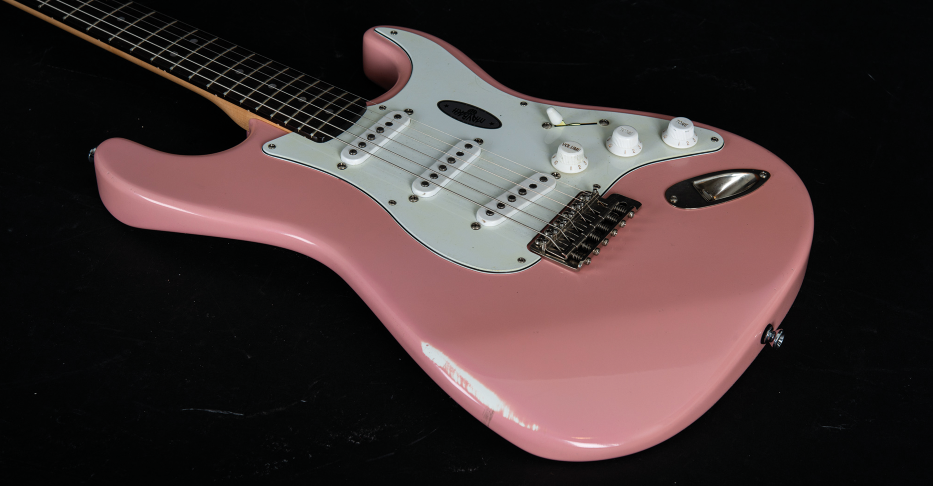 Einzelstück Eine Maybach EGitarre gestaltet von Nick Page