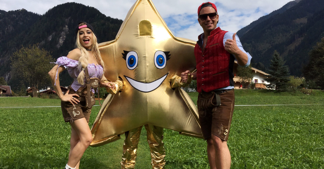 Der Goldene Stern Aus Dem Mallorca Hit Von Mia Julia