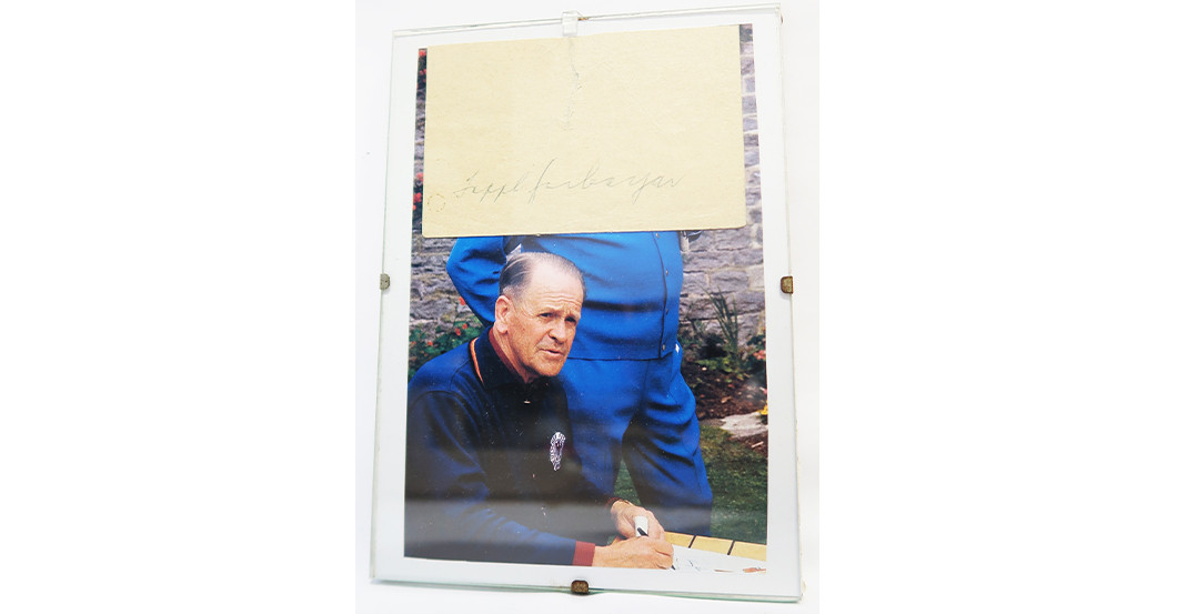 Sepp Herberger – gerahmtes Autogramm des Weltmeistertrainers