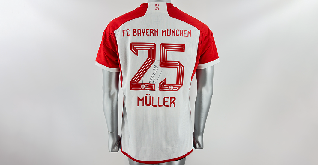 Getragenes & Signiertes RB Leipzig-Trikot Von Nkunku