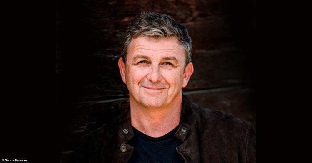 Wow: Treffen Sie Hans Sigl am Set von „Der Bergdoktor“