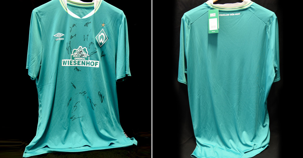 Weihnachtsgeschenk Fur Werder Bremen Fans Teamsigniertes Trikot