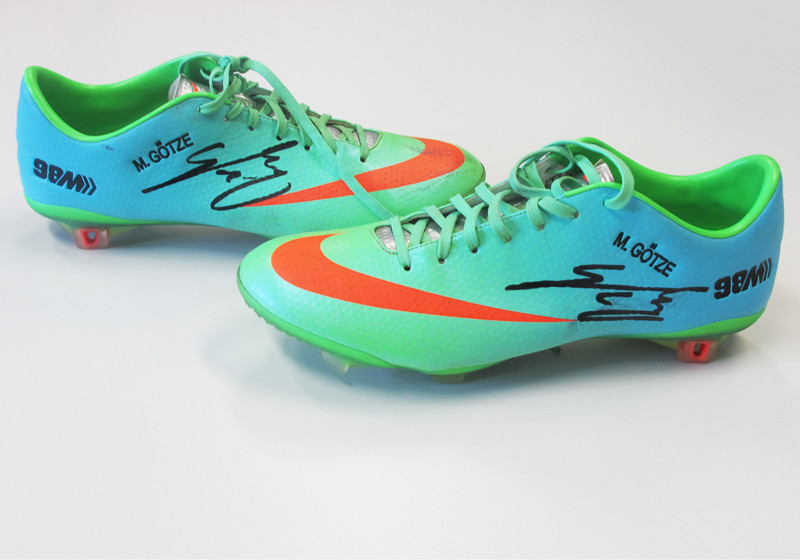 Getragene Und Signierte Fussballschuhe Von Mario Gotze Getragene Und Signierte Fussballschuhe Von Mario Gotze